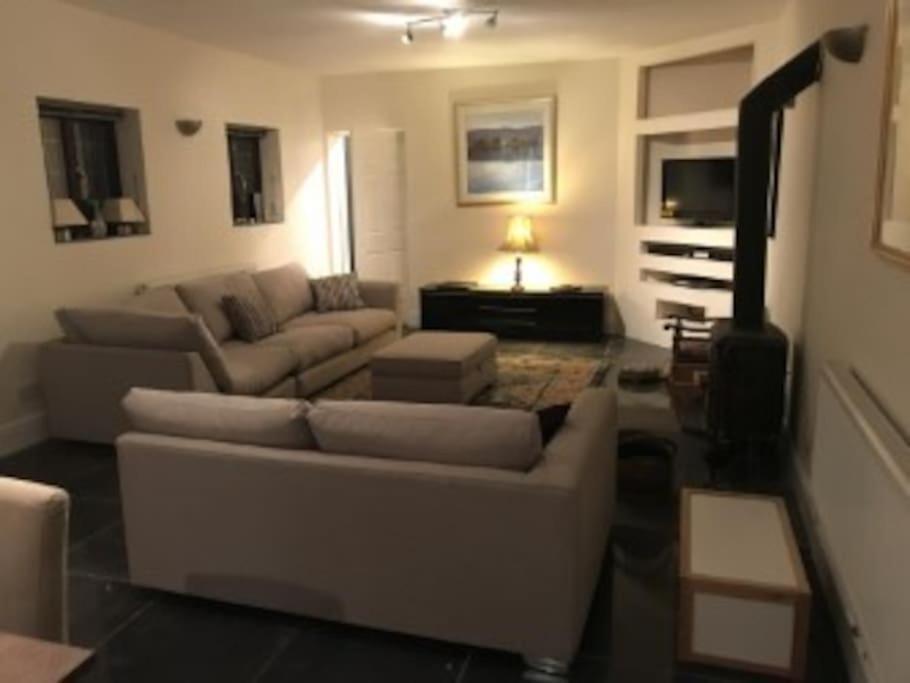 Hillfields Farm Barn - A Rural Equestrian Escape Apartment โคเวนทรี ภายนอก รูปภาพ